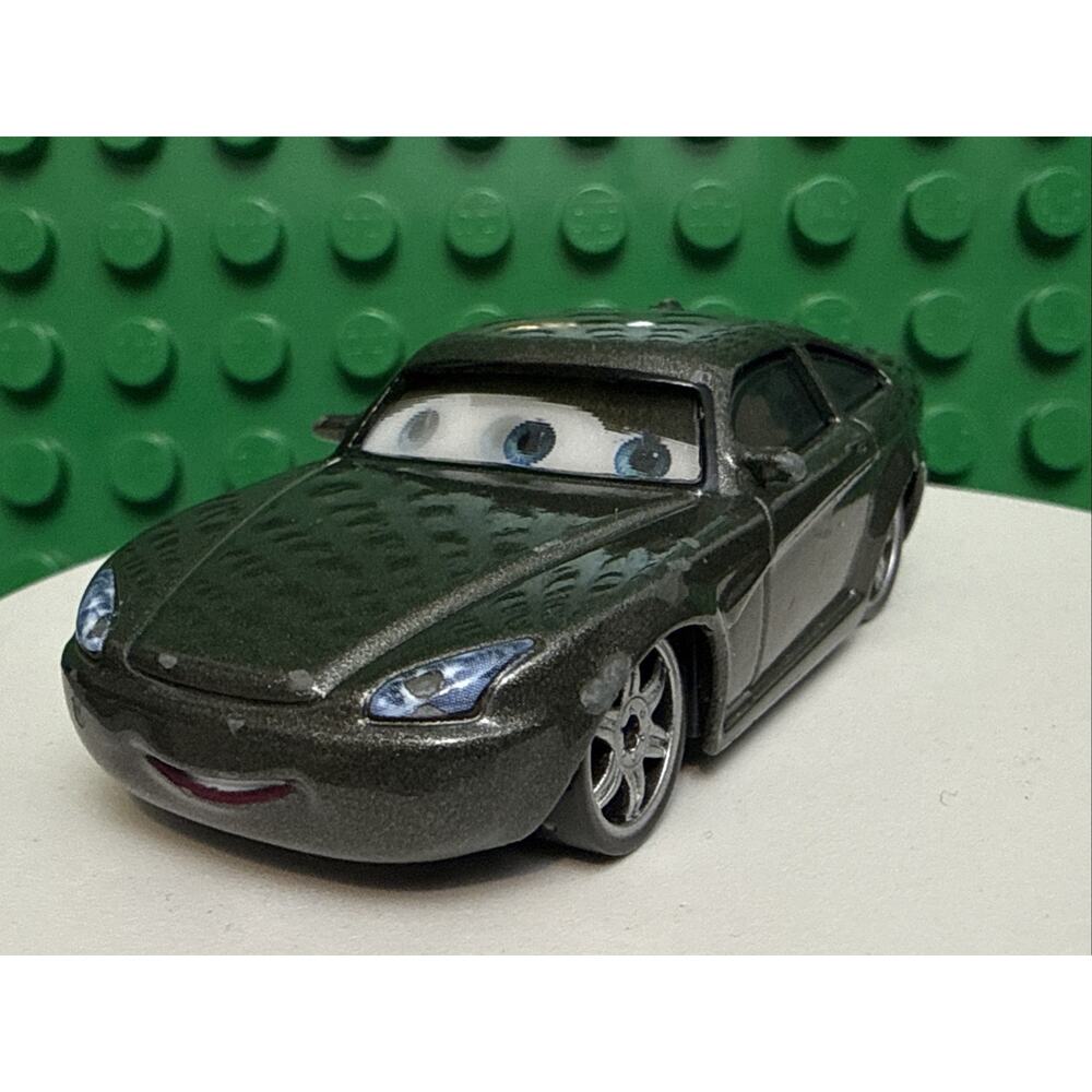 Disney Pixar Cars Bob Cutlass Diecast Moving Eyes